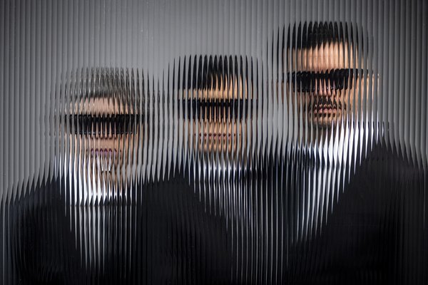  la dimension